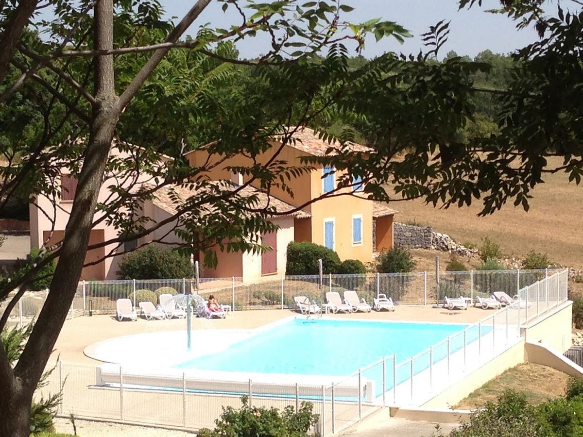 Le Claux Du Puits By Ateya Vacances Saint-Trinit Dış mekan fotoğraf
