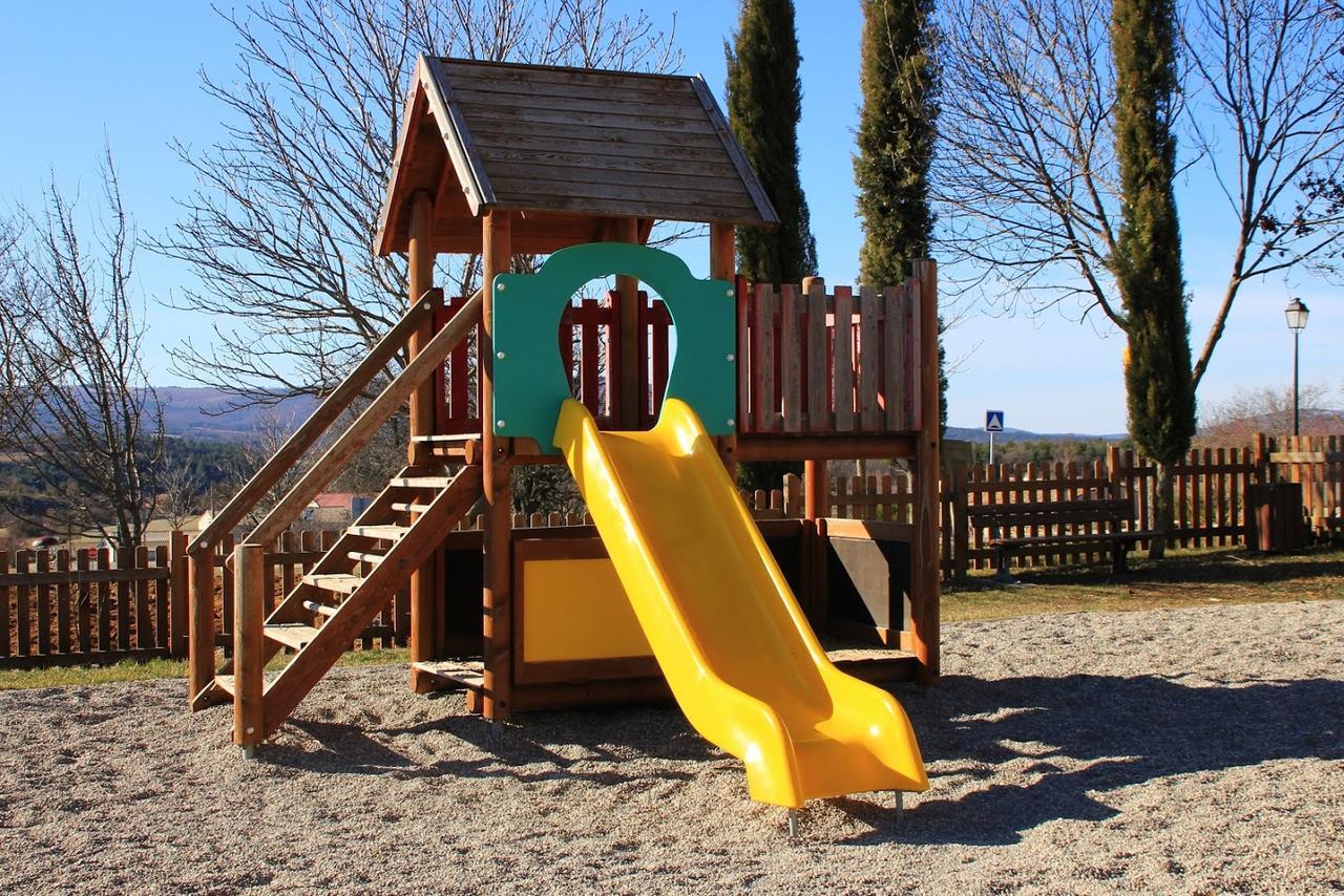 Le Claux Du Puits By Ateya Vacances Saint-Trinit Dış mekan fotoğraf